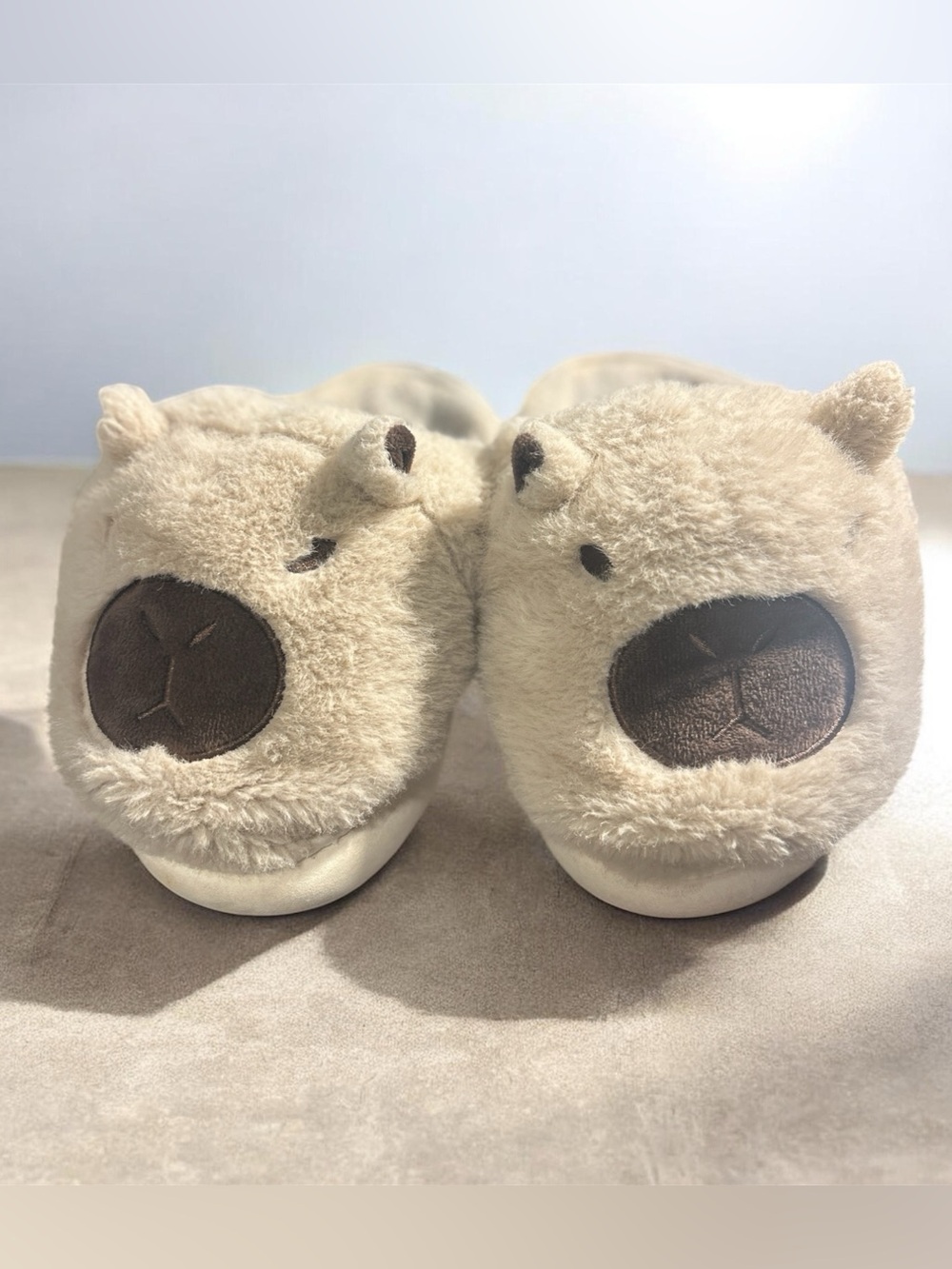 Moon Cake Capybara Slippers Plush Faux Fur Cute Animal House Shoes Women Sz 7 8